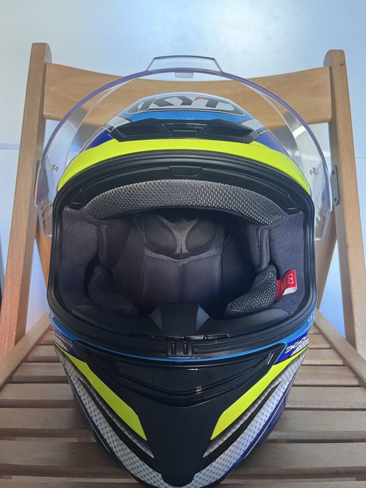 Capacete KYT TT-Revo Grand Prix