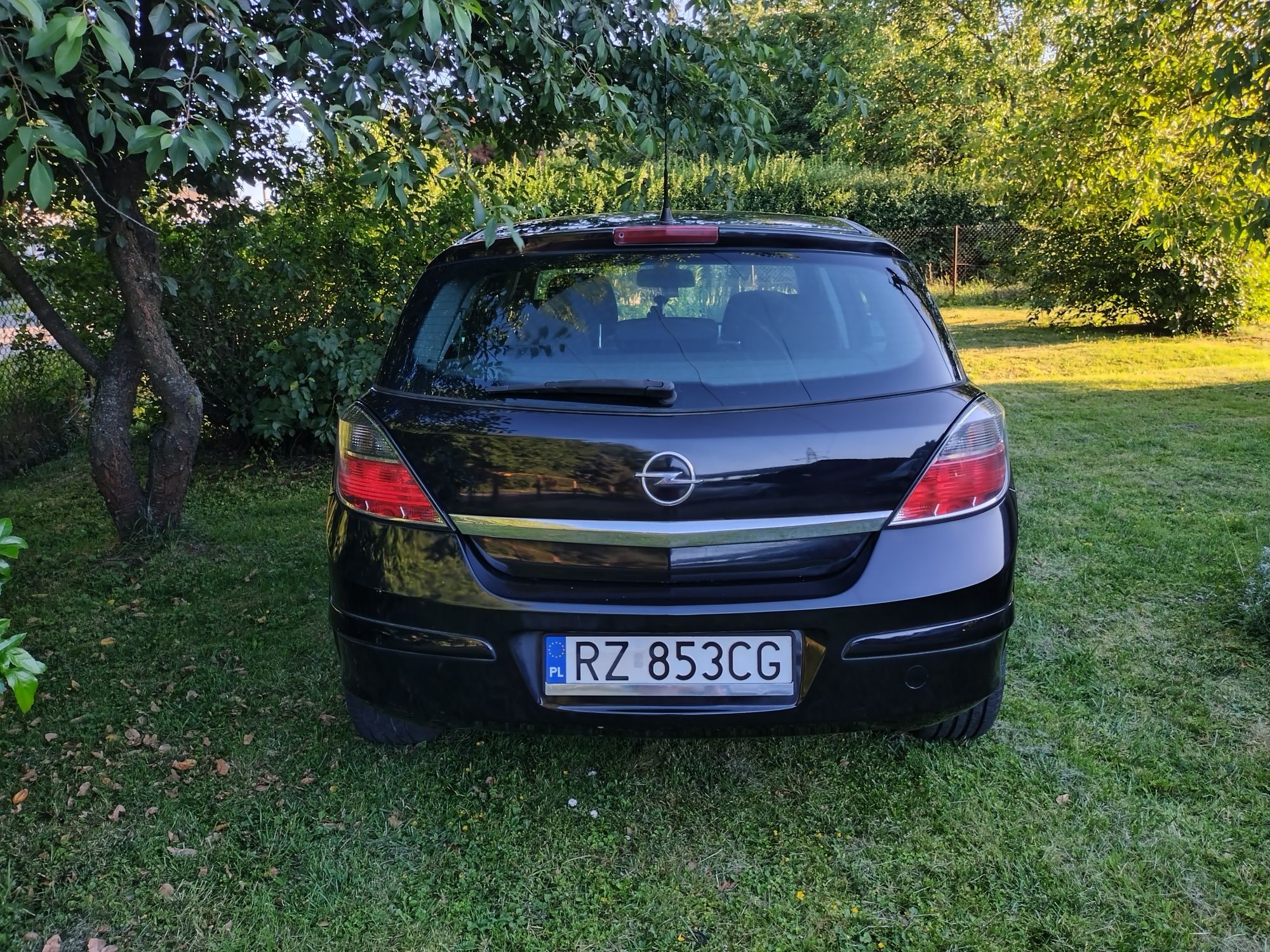 Opel Astra H 1.4 2008 rok