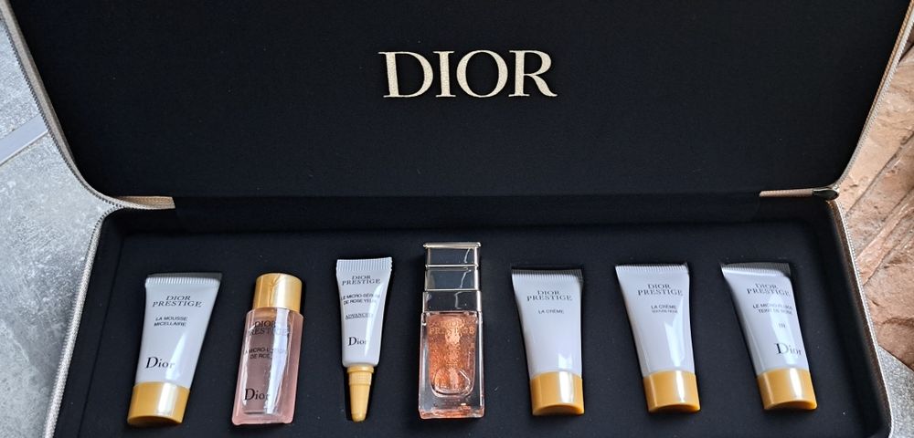 Dior prestige najnowszy zestaw kosmetyków