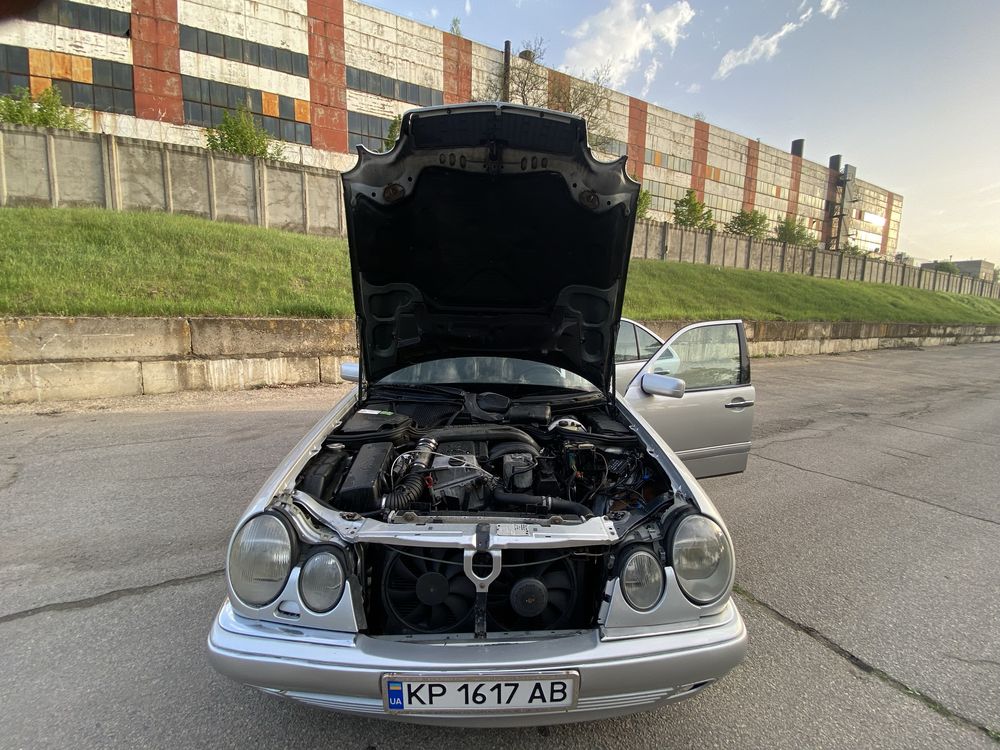 Mercedes w210 2.2d mt