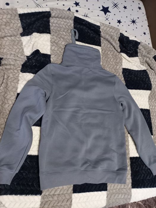 кофта з високим горлом