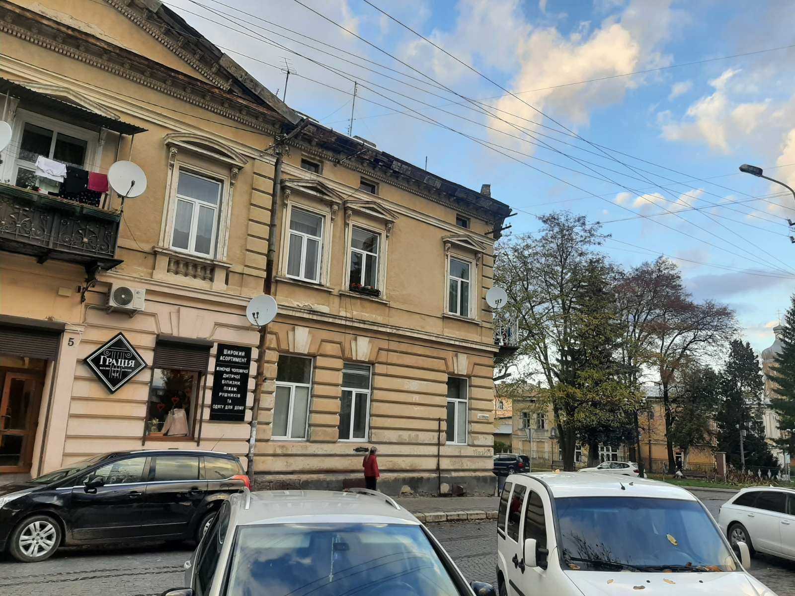 Продається 1-на квартира в центрі м.Самбора