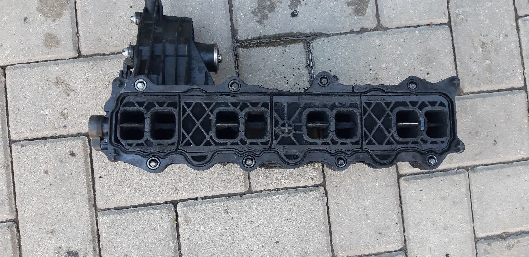 Mercedes W204 W212 2.2 CDI KOLEKTOR SSĄCY NASTAWNIK A6510900037