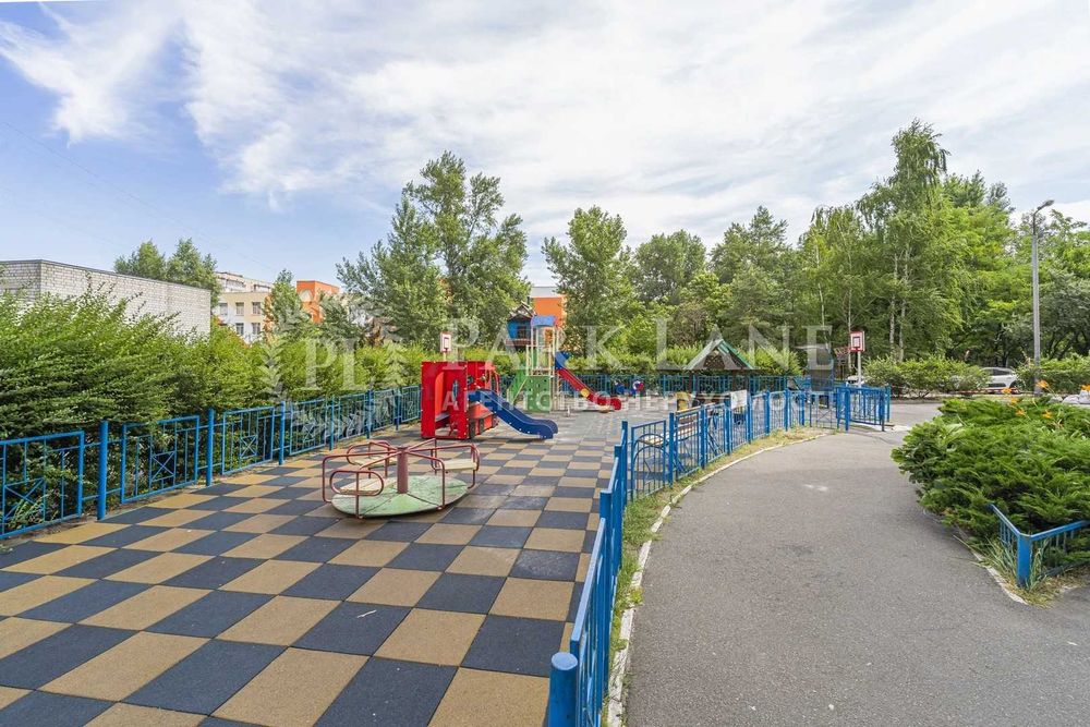 БЕЗ % ! Продаж 2к квартири просп.Бажана 93кв2 Позняки Харківська