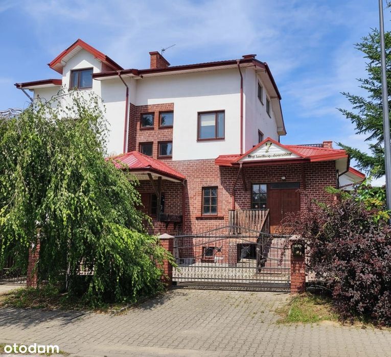 Atrakcyjny dom w Lublinie sprzedam, Dziesiąta.