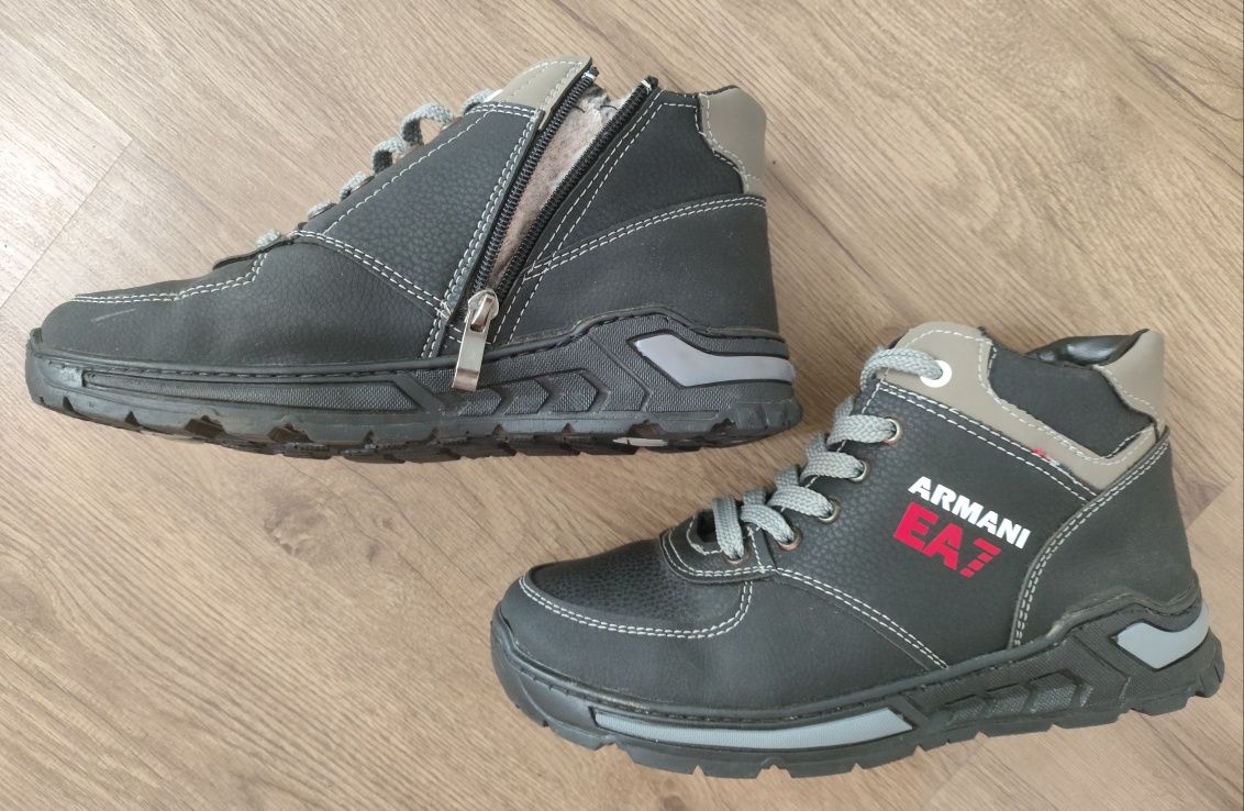 Зимние ботинки р.39-40 стелька 26 см