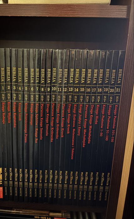 Ilustrowana Biblia Tysiąclecia Hachette – 49 tomów (brak tomu 50)