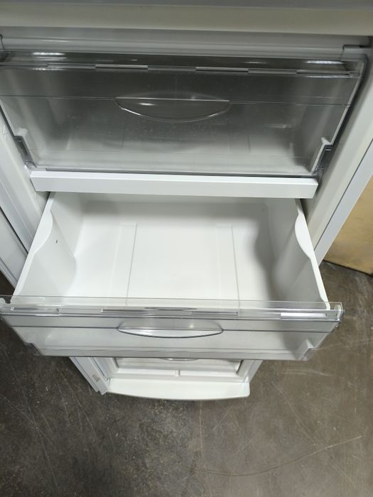 Морозильна камера Атлант