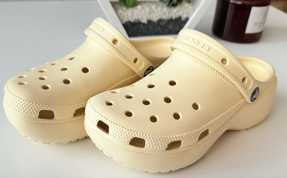 Сабо crocs classic platfom clog