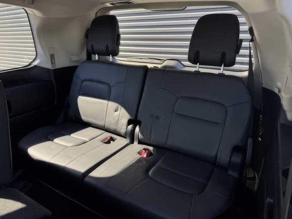 Toyota Land Cruiser      2019