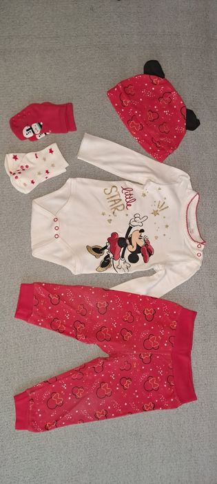 Koplet (body, spodnie, czapka)