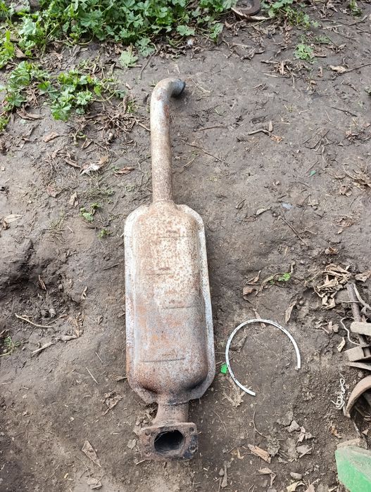 Вихлопна труба глушітель глушник