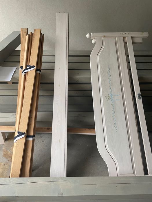 Łóżko drewniane 140x200