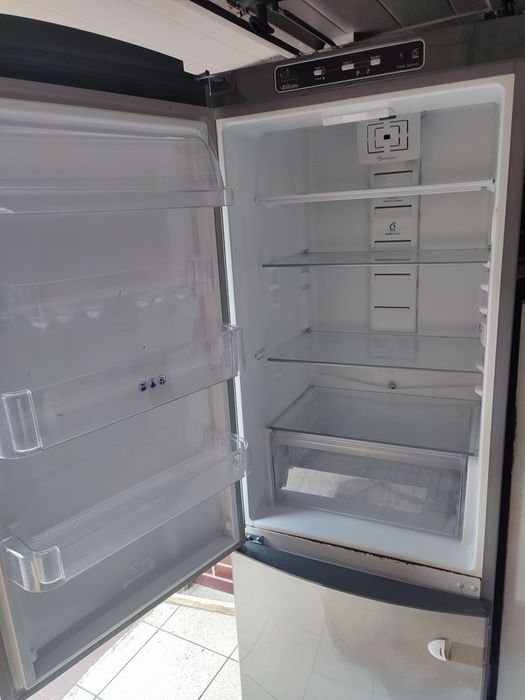 Lodówka Whirlpool duża