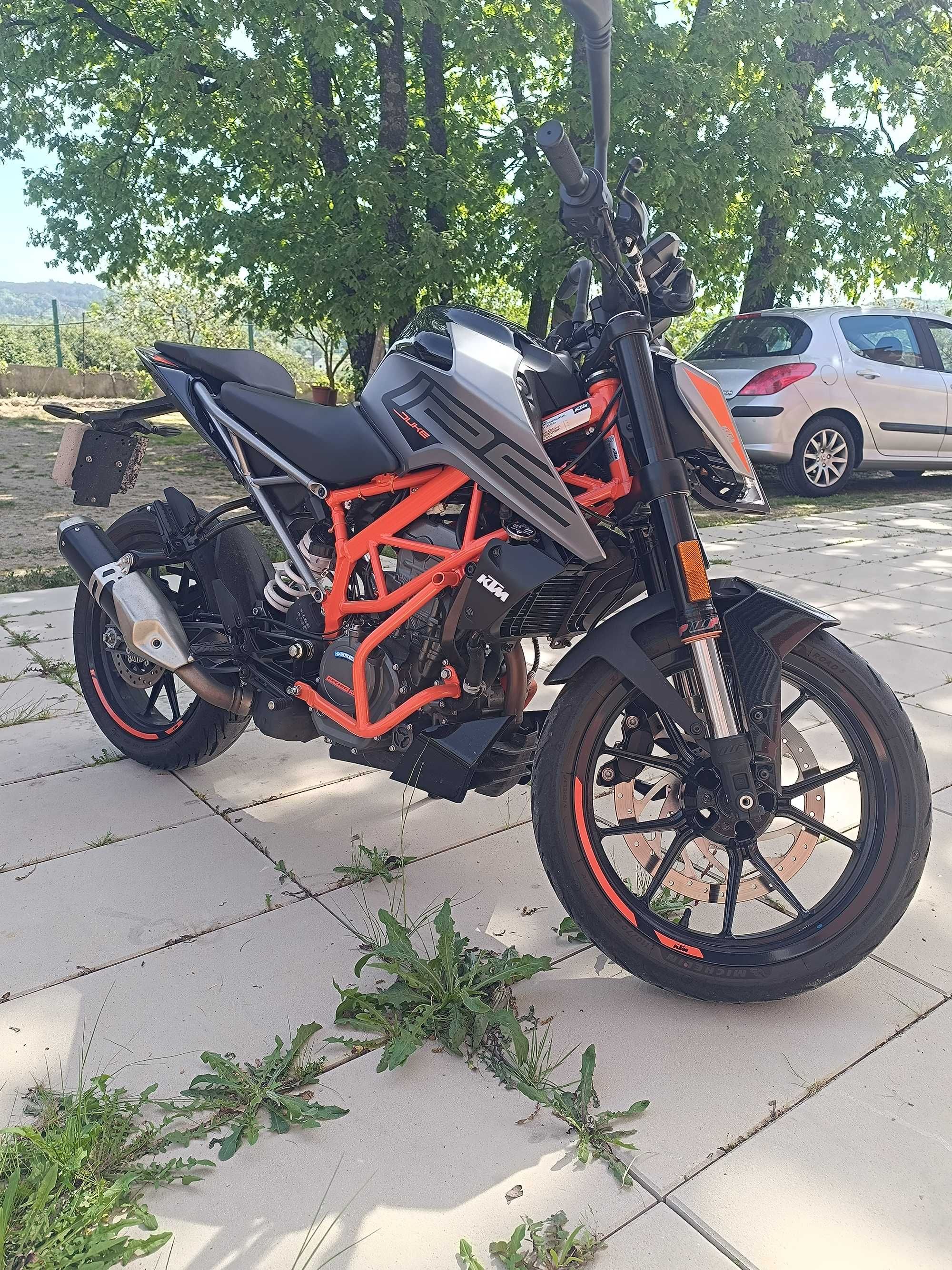 KTM 125 Duke 2022