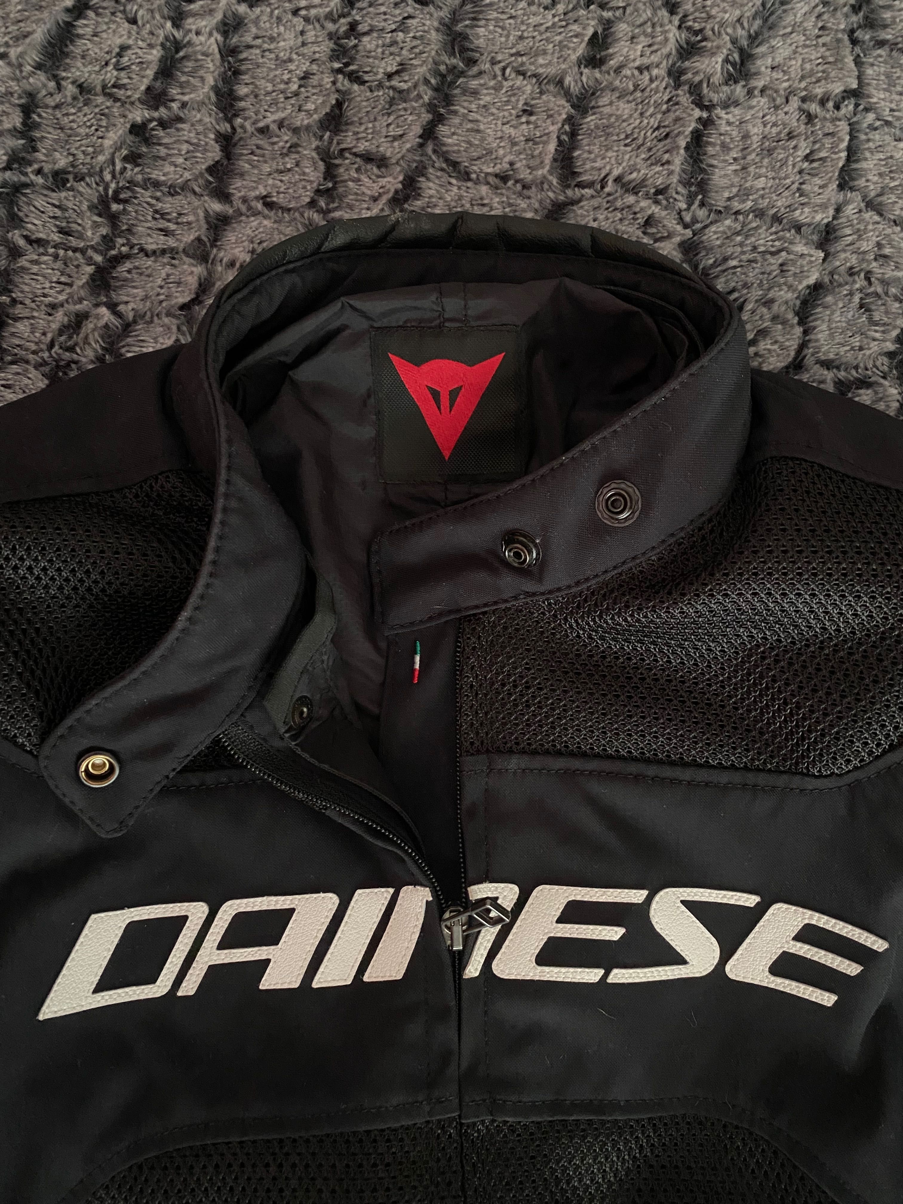 Casaco Dainese com proteções