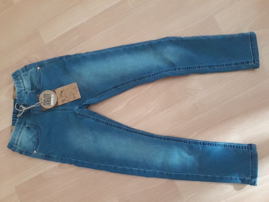 Nowe spodnie dżinsowe legginsy Cool Club Smyk rozm 140