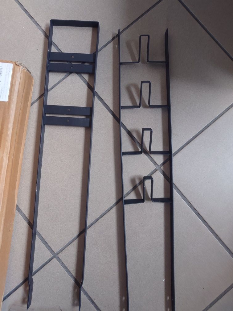 Stojak Organizer do Dyson Stelaż na bezprzewodowy odkurzacz Metalowy