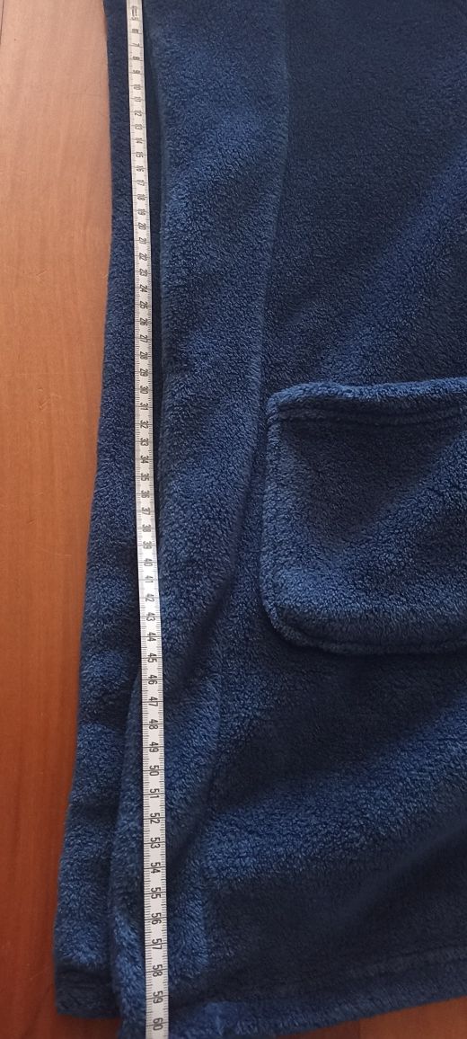 Robe criança, azul, polar, como novo só 7€