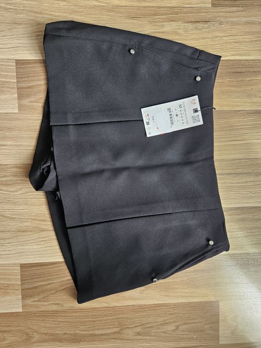 Spódnico spodenki zara czarne,  zakładki