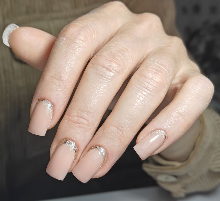 Манікюр. Покриття гель лак, укріплення. Сади 1