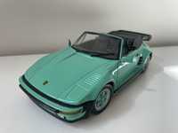 35. Model Porsche 930 1:18 Revell (nie bburago maisto ut models)