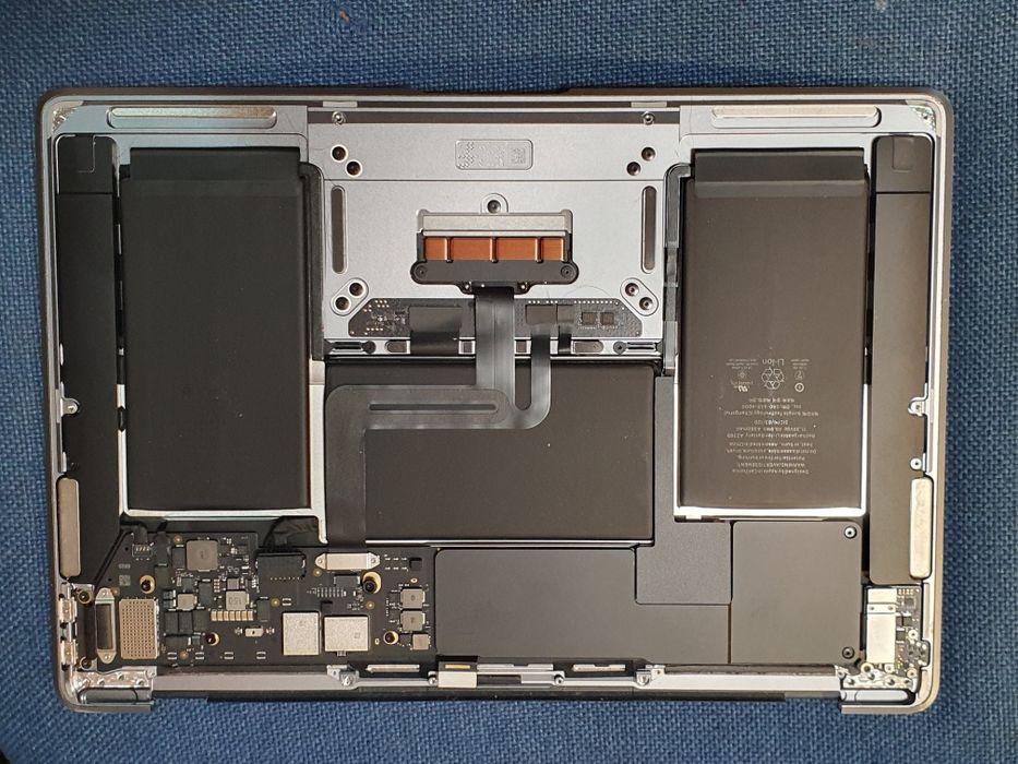 Apple macbook air a2337 space gray 16/256