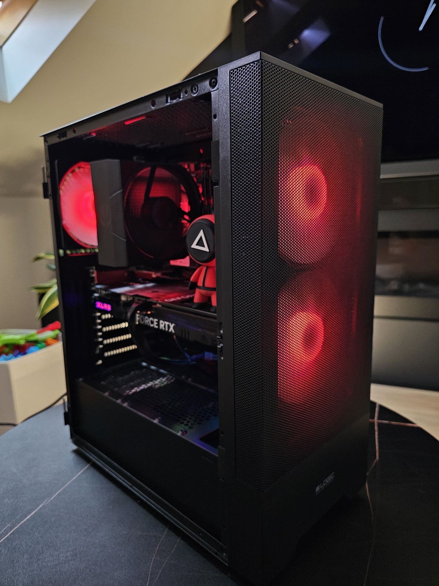 Komputer Rtx 3070,Ryzen 5 5600 ,32gb ddr4 ,1tb ssd m2