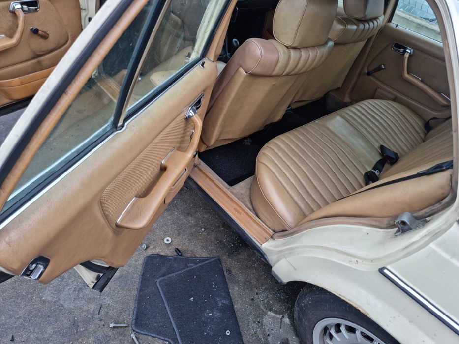 Mercedes 240d / 300d W123