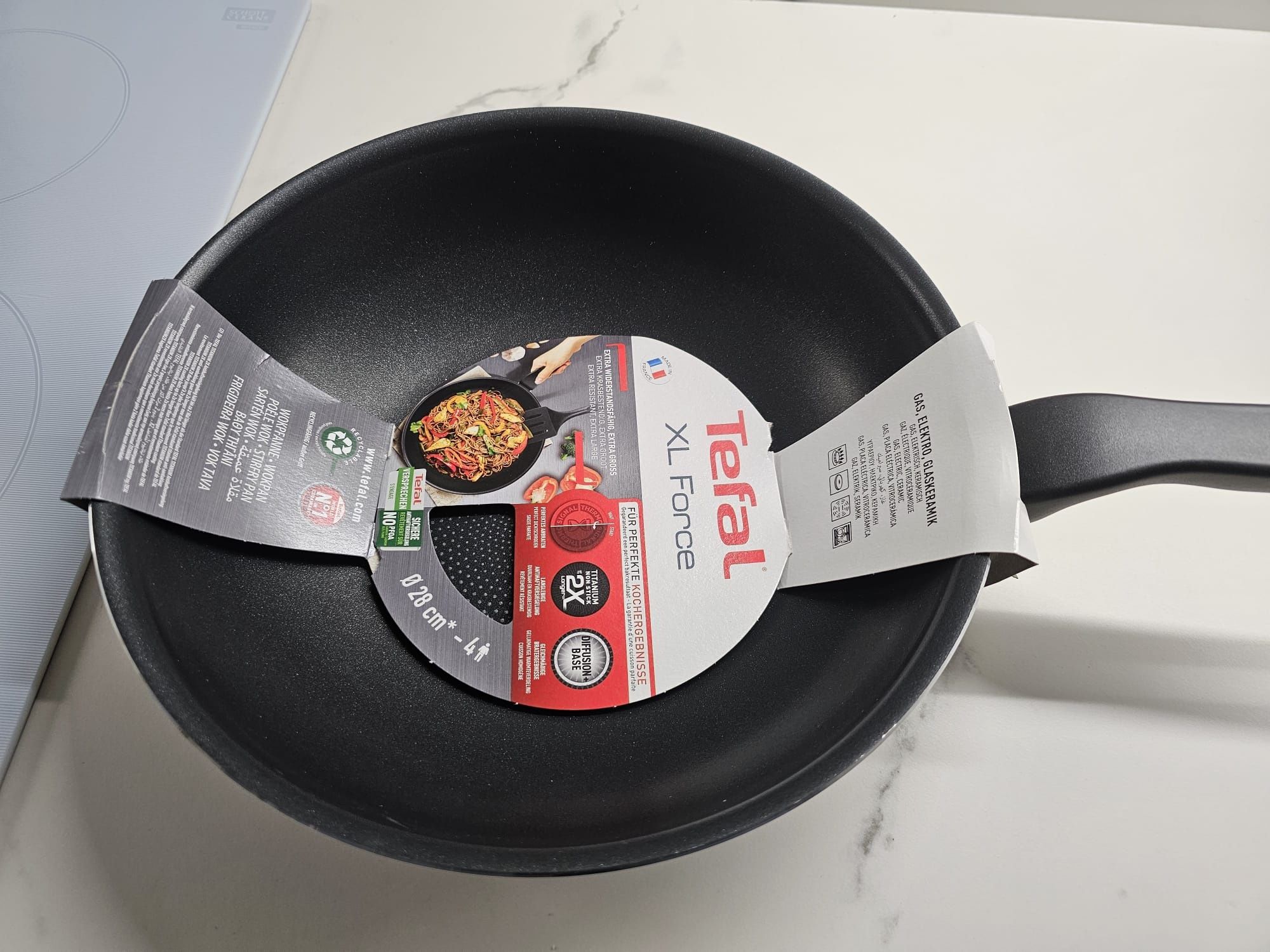 Frigideira wok NOVA