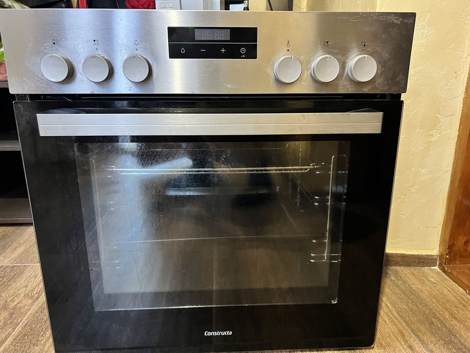 Духова шафа електрична