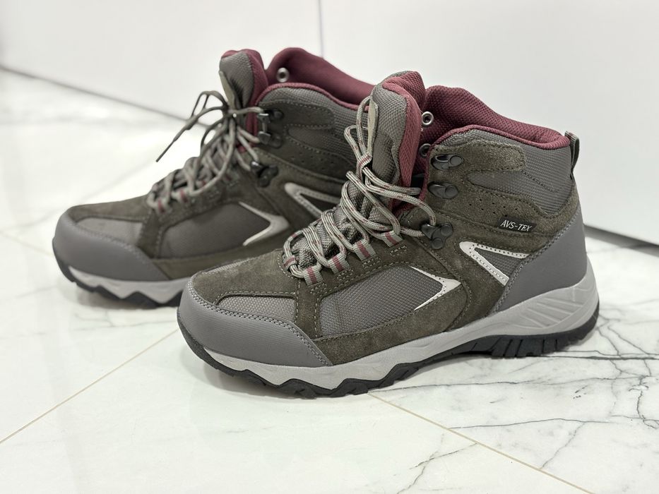 Черевики для хлопця 39 р