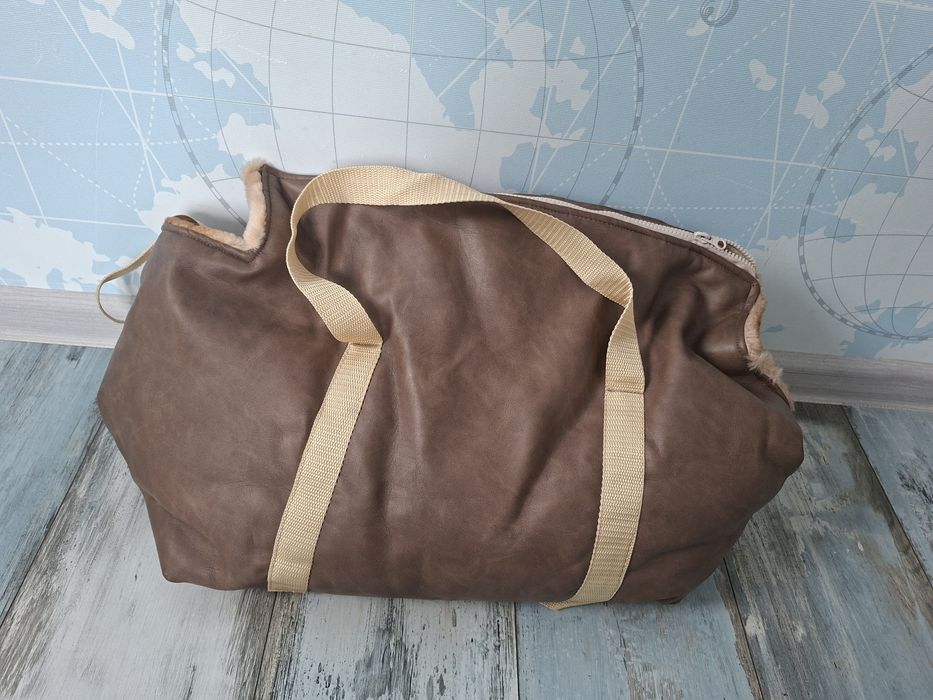 Собачья сумка-переноска-лежанка