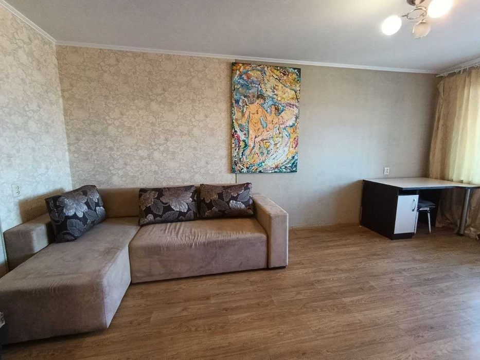 Довгострокова оренда однокімнатної квартири, вул. Набрутівська 156/1