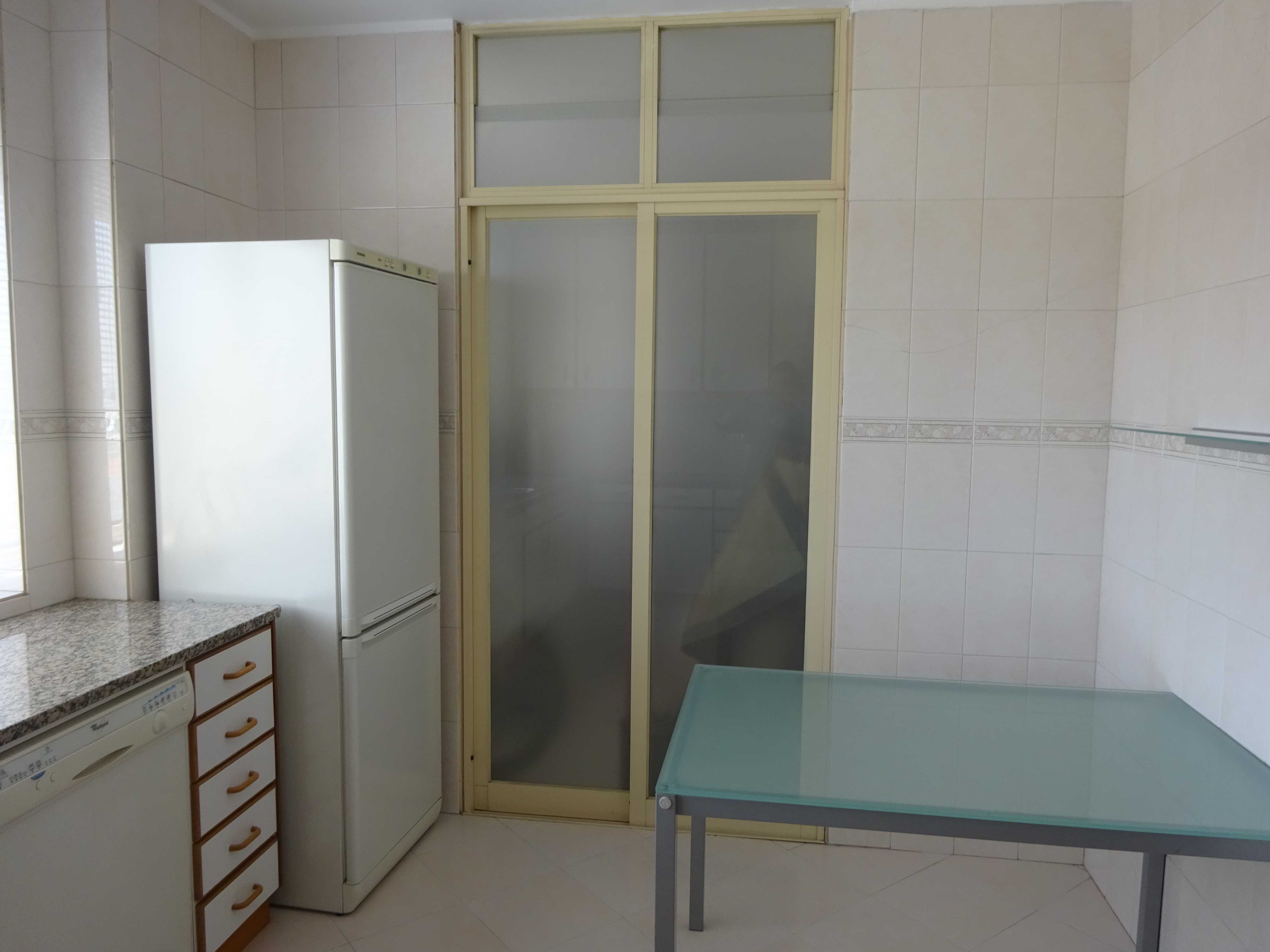 Apartamento T3 para alugar no Centro da Maia