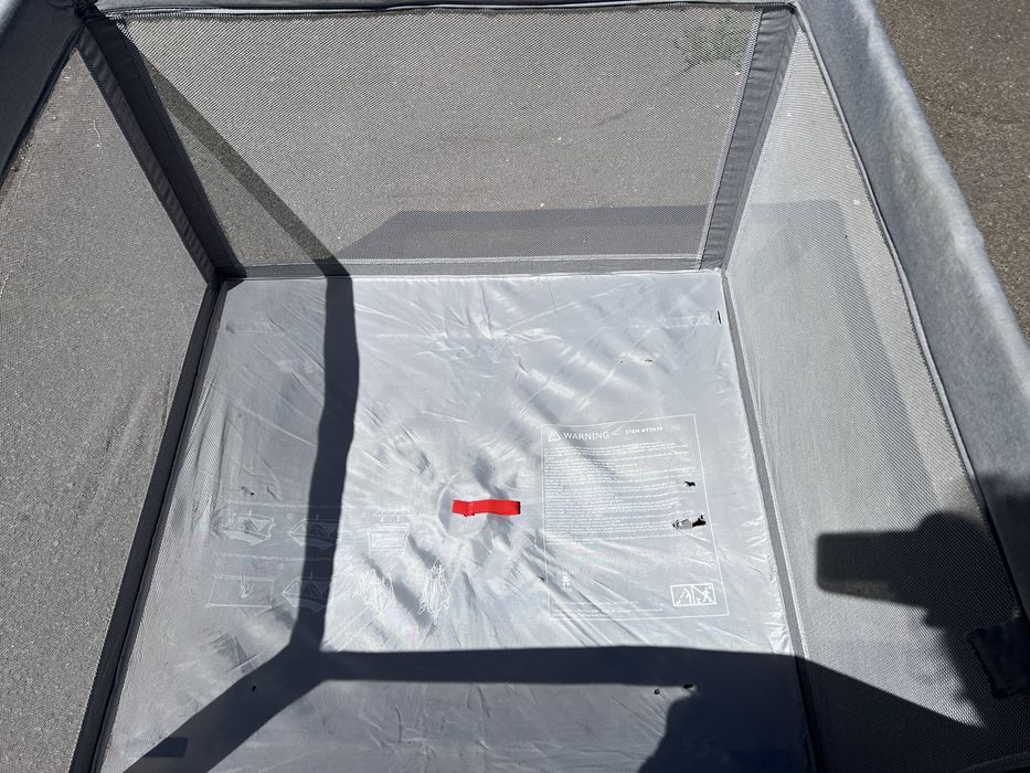 Манеж дитячий, метр на метр