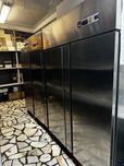Lodówka przemysłowa Szafa chłodnicza 2-drzwiowa podwójna 140x200