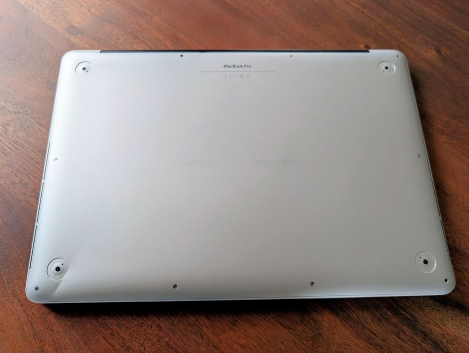 Apple MacBook Pro 15,4” Intel i7 16GB RAM 251GB SSD