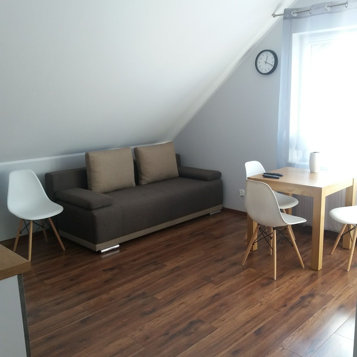 Apartament 4 osobowy w Chmielnie nad samym jeziorem