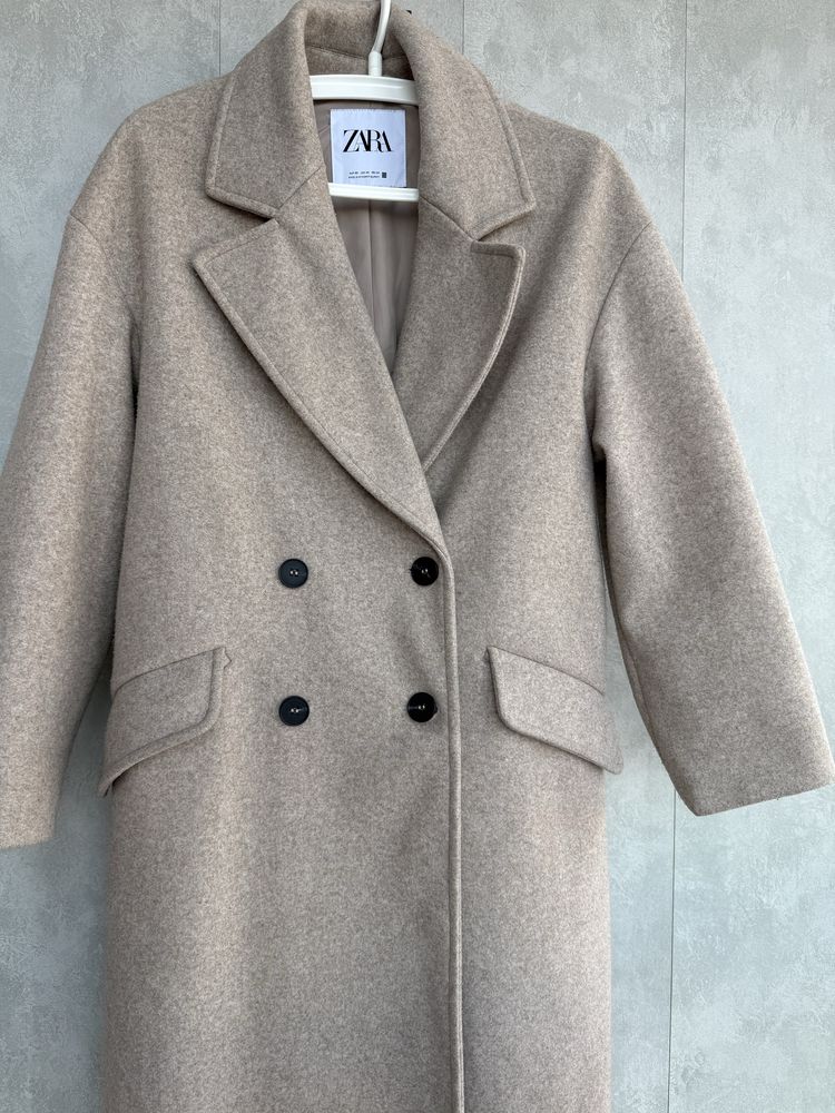 Пальто Zara бежеве XS