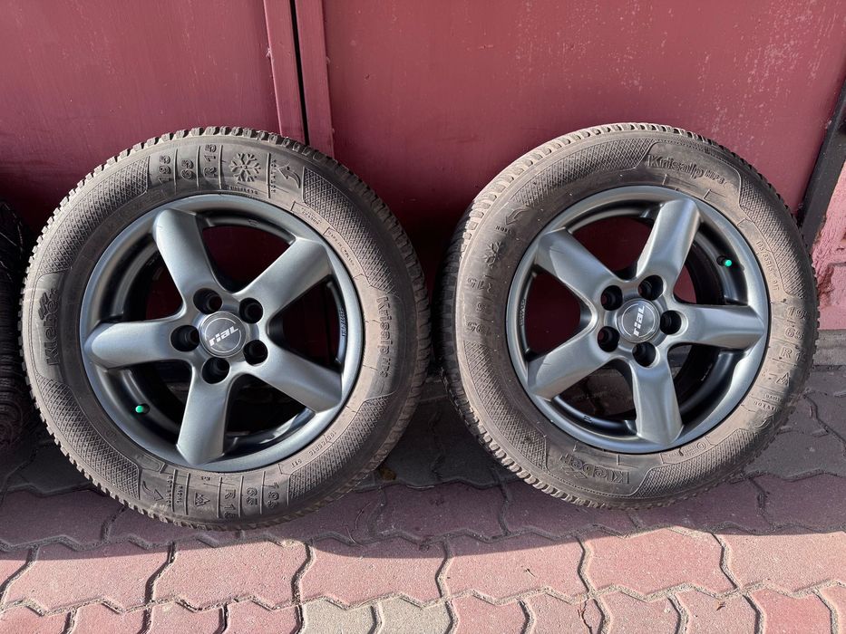 Felgi «RIAL» R15 5x100 z oponami zimowymi «Kleber 195/65 DOT17 5mm»