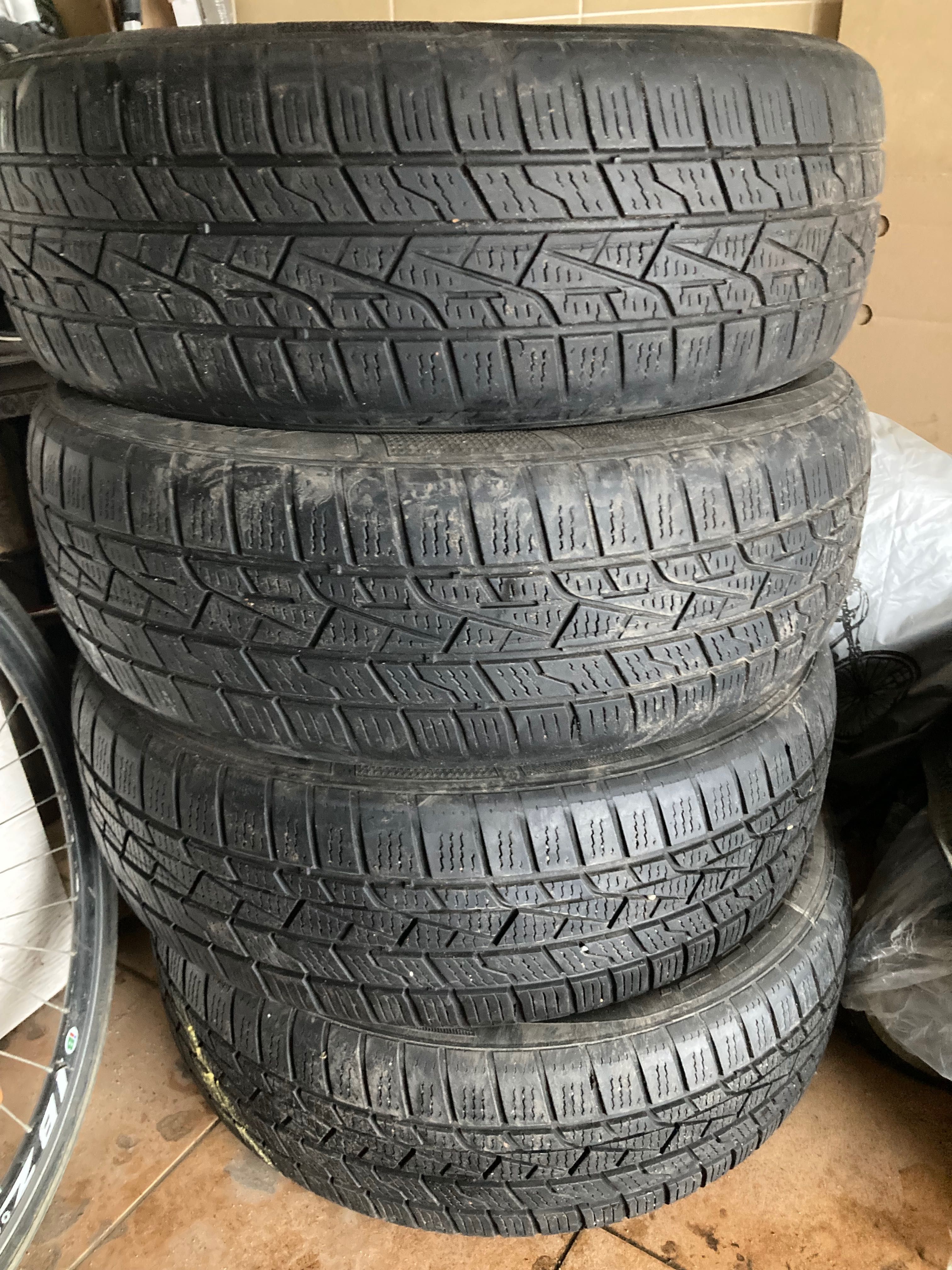 Opony całoroczne 225/60R18