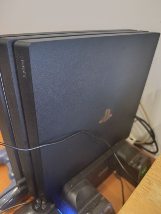 Playstation 4 Pro 1TB