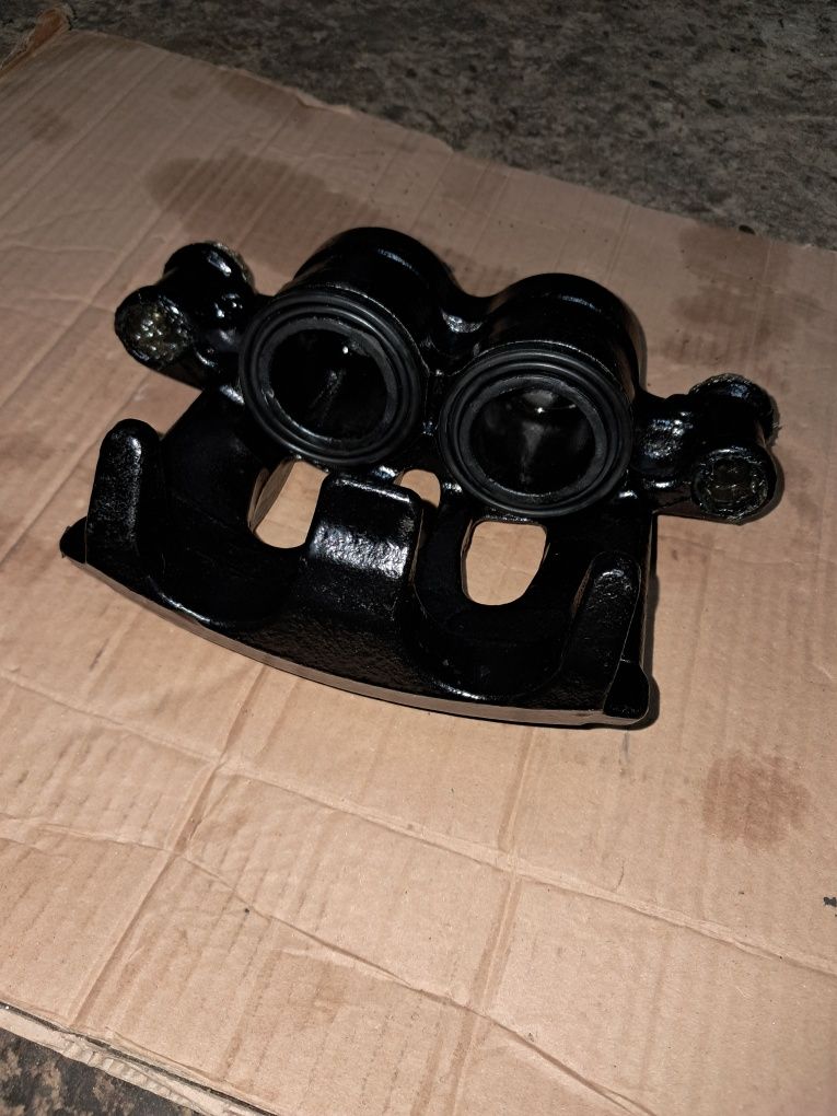 Супорт передній WV Crafter, MB Sprint правийer 906