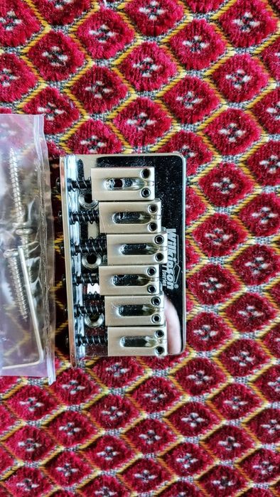 Аксессуары для электрогитары