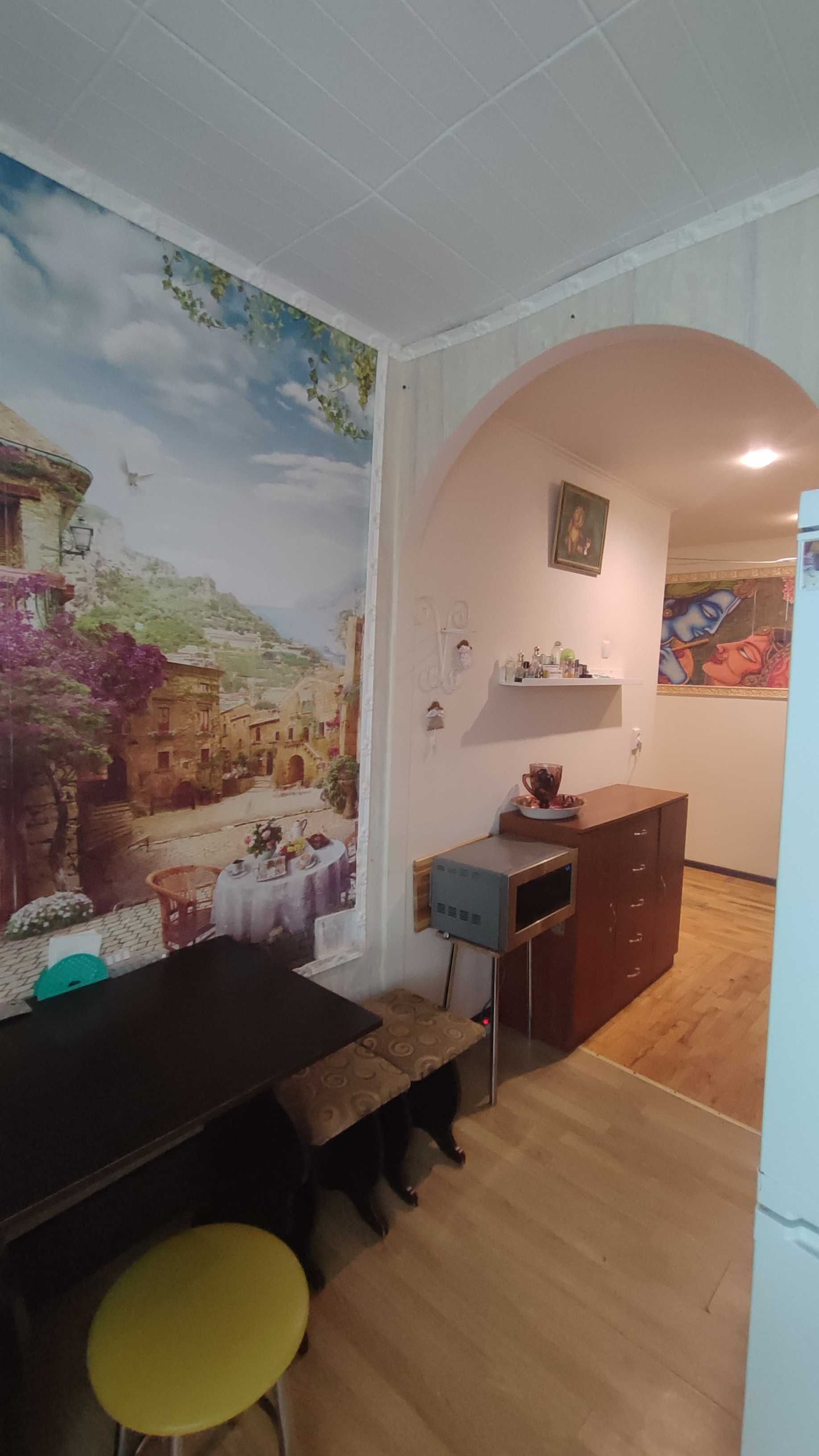 Продам 2х комнатную квартиру. 12 квартал, Гладкова, Казакевича