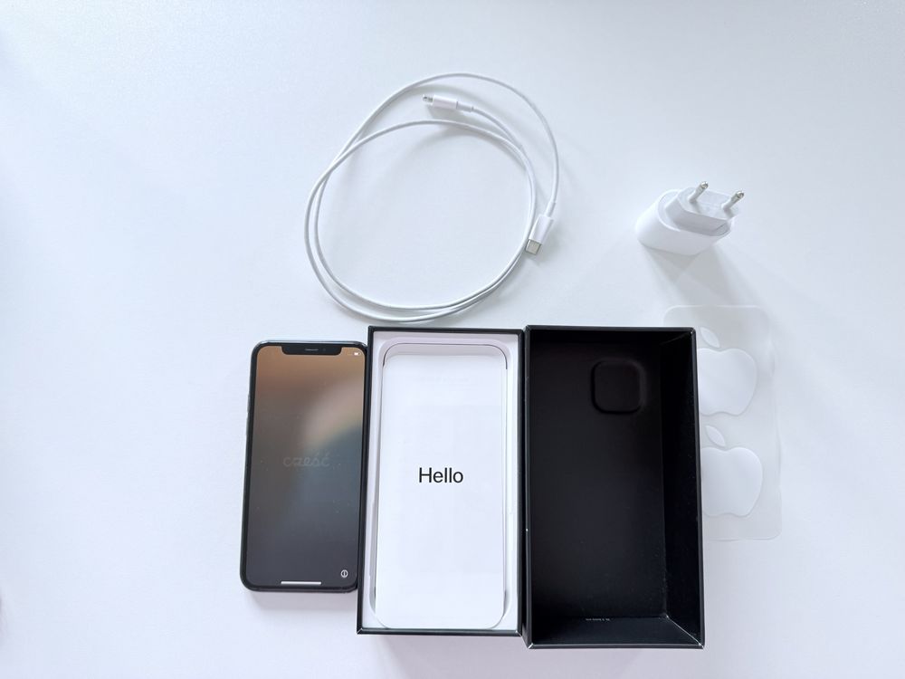 iPhone 11 Pro 64GB + etui + słuchawki GRATIS!