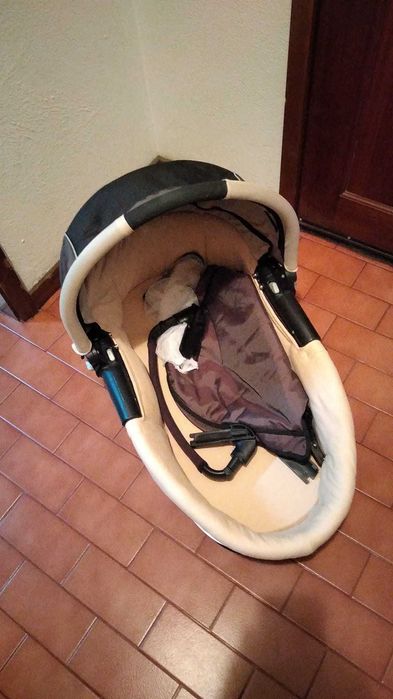 Carrinho de bebé