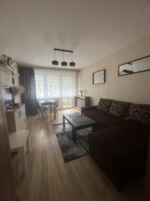 Wynajem, wynejmę mieszkanie Zgierz Leśmiana os. 650- lecia 1 piętro