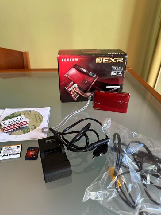 Fujifilm Finepix Z700 EXR - Câmara Digital